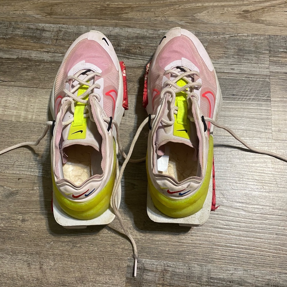 Nike shoes